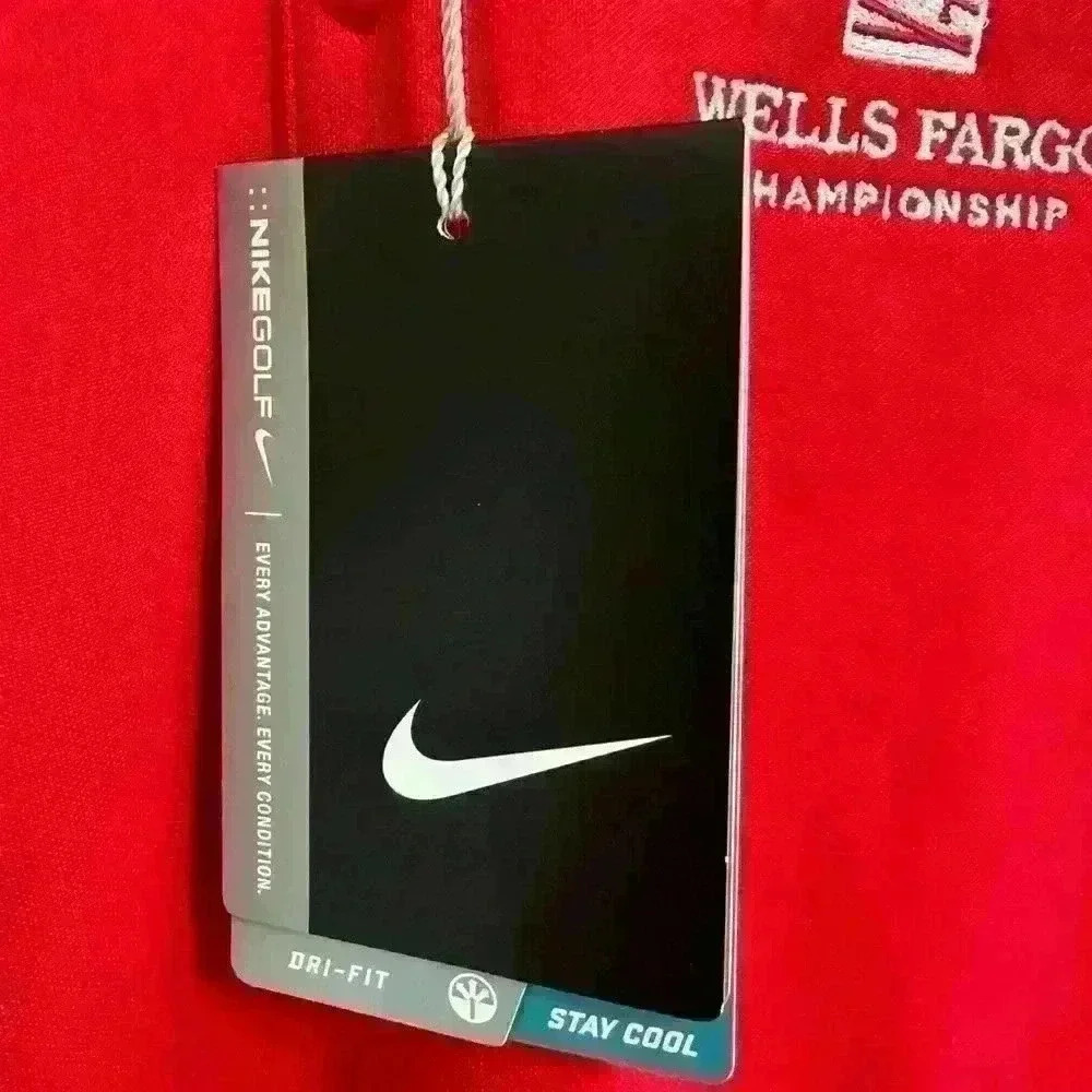 Nike Golf Women’s Tour Performance Red Golf Polo. New with Tags. Size Medium - Picture 5 of 9